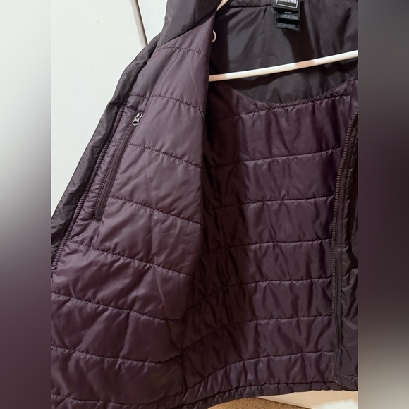 The North Face Purple Jacket - Picture 4 of 10